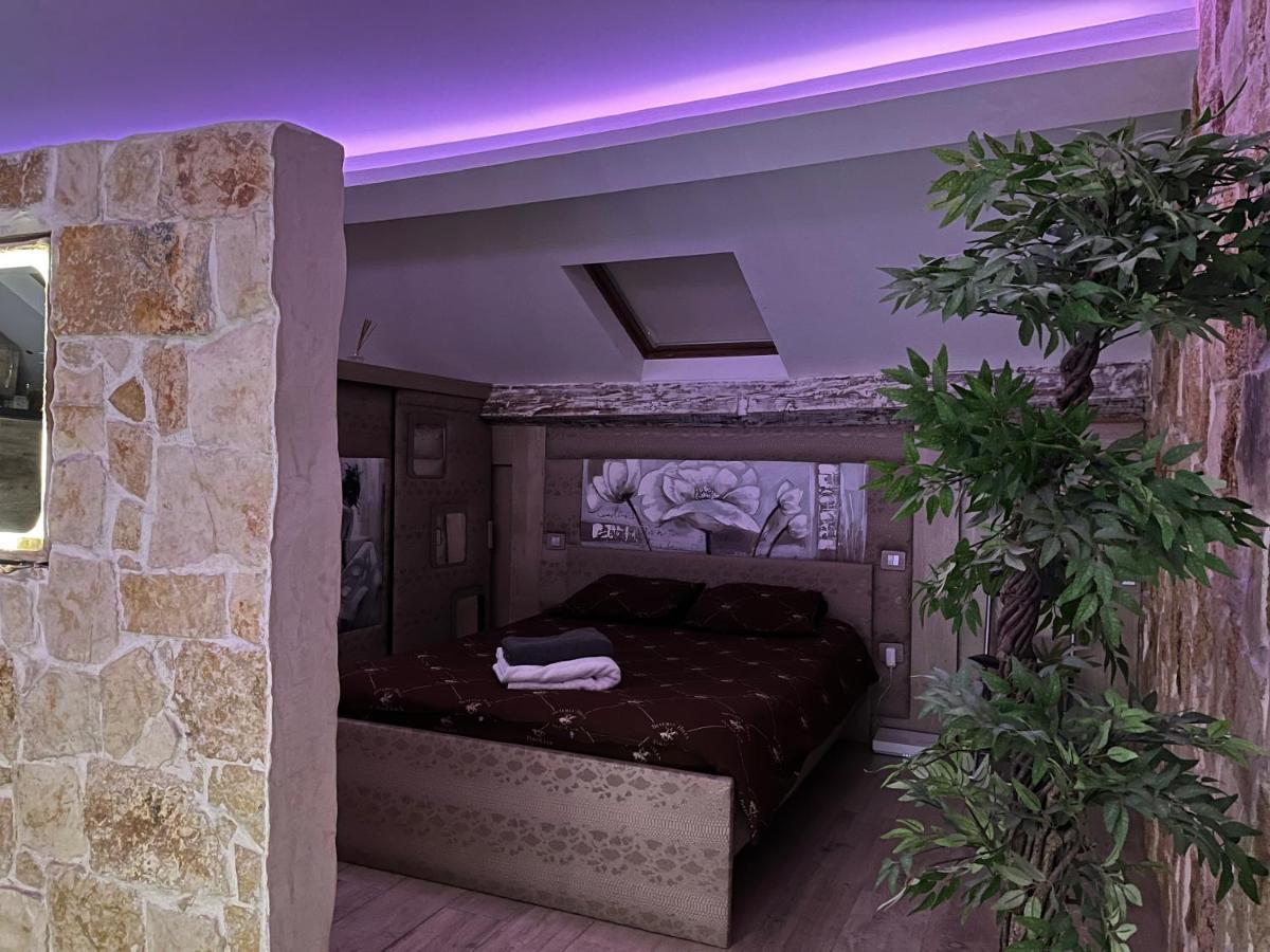 Beautiful With Jacuzzi Appartement *